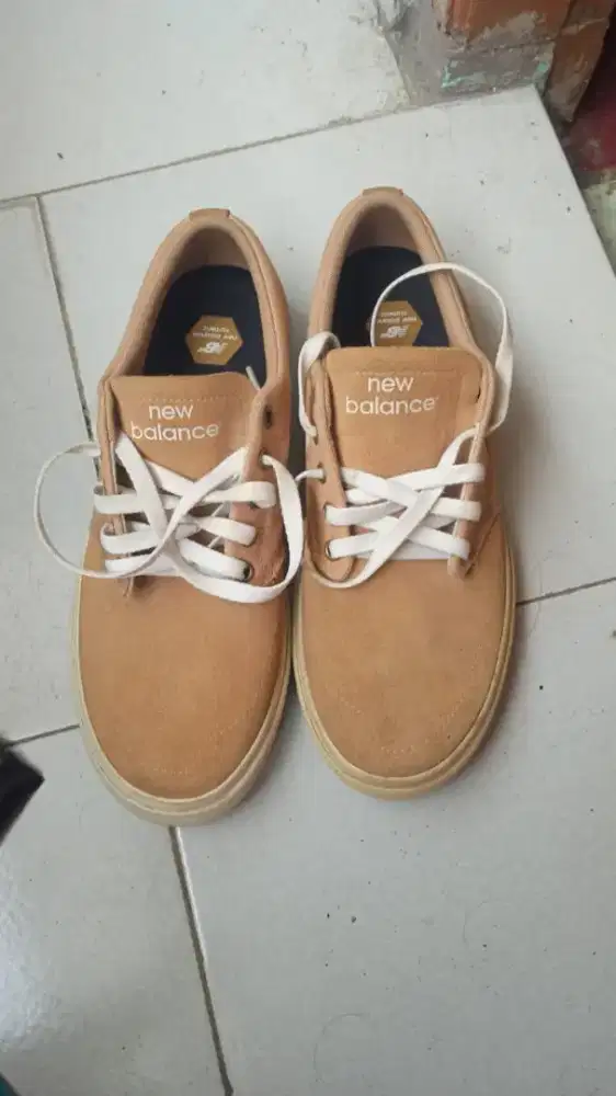 Dijual sepatu NB ori