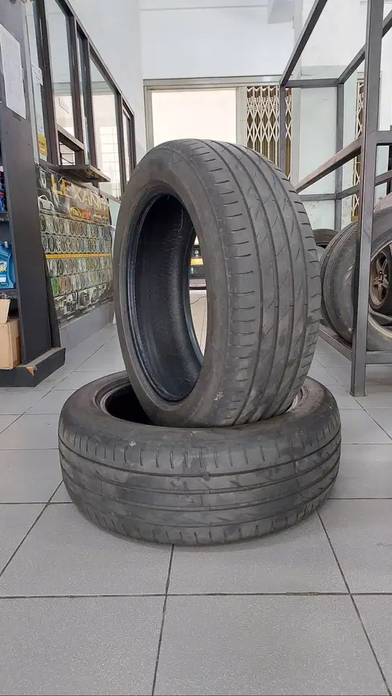 Maxxis Victra Sport 5 SUV. 235/55/20. For Macan, Murano, Lexus RX, dll
