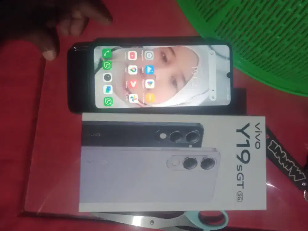 Vivo y19 gt 5g ram 8/256  mulus lengkap