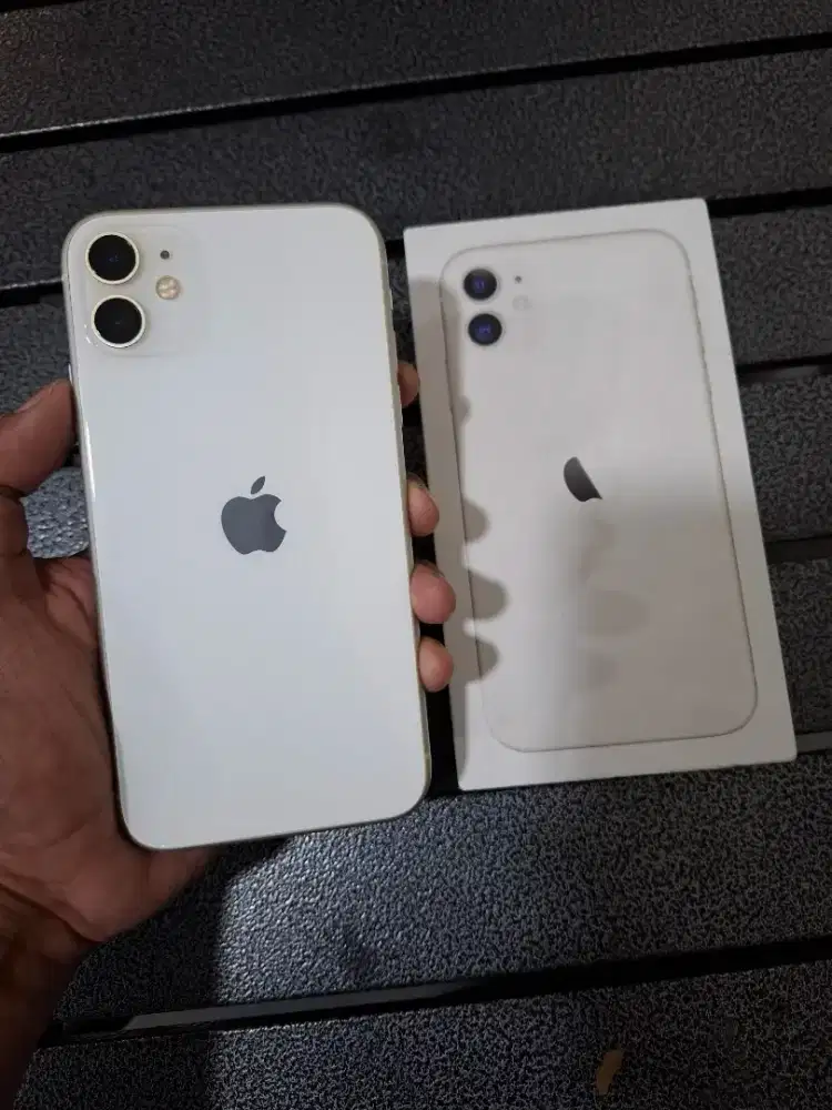 iPhone 11 128gb iBox white