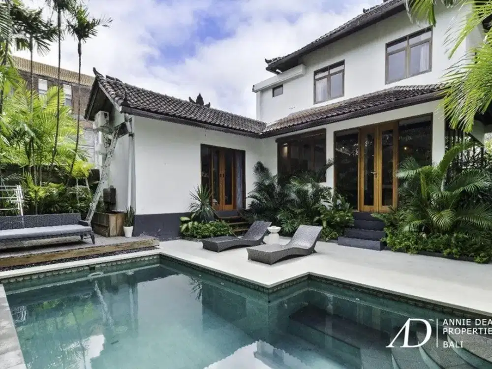 FREEHOLD | MODERN 3-BEDROOM VILLA IN CENTRAL SEMINYAK