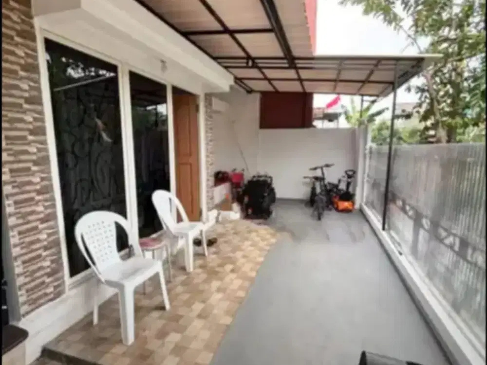 RUMAH 1½ LT SIAP HUNI RAPIH TERAWAT - NUSALOKA, BSD