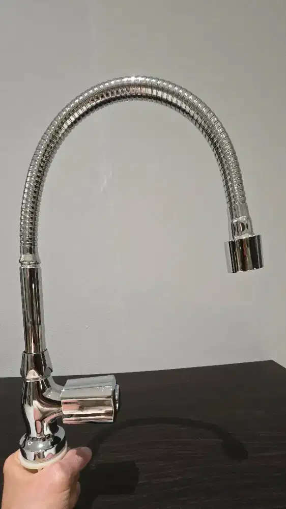 Keran cuci piring berdiri flexibel