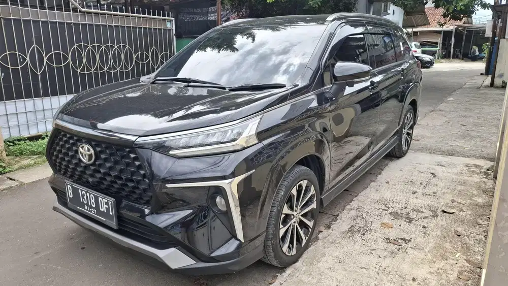 Toyota Veloz Q CVT TSS 2021