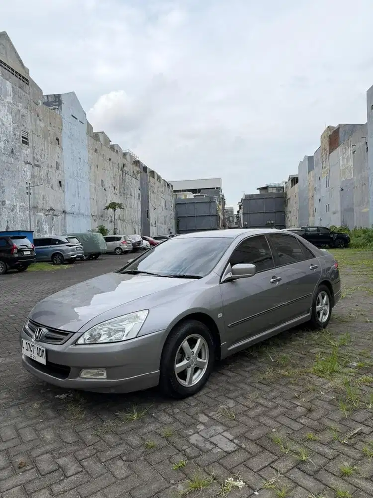 Honda accord 2004 batman matic istimewah low km