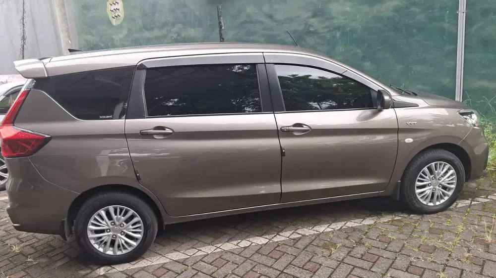 Suzuki Ertiga 2023 Bensin