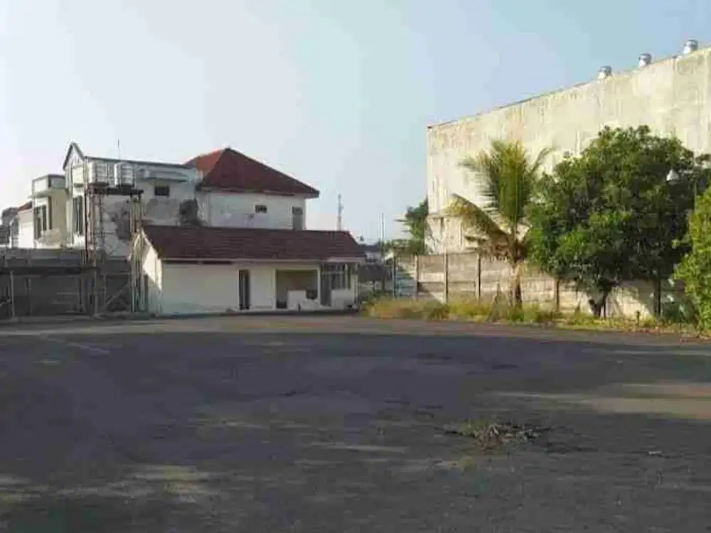 Dijual Gudang Sumbersari Jember