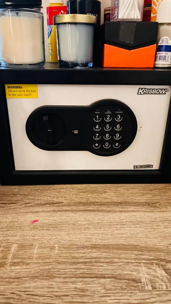 Brankas mini merk krisbrow