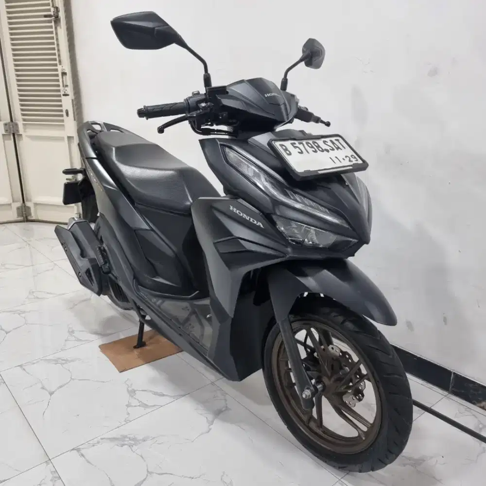 Honda New Vario 125 LED Keyless tipe tertinggi 2024 / 2025 bln 11