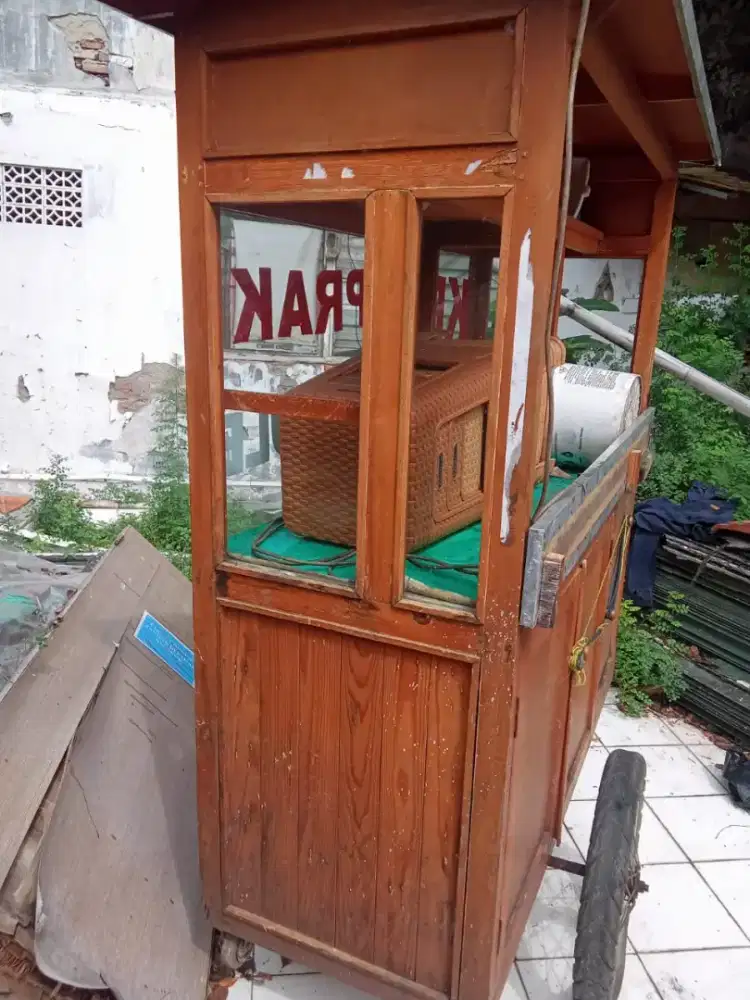 Jual gerobak lengkap tinggal jualan, edisi pensiun dagang
