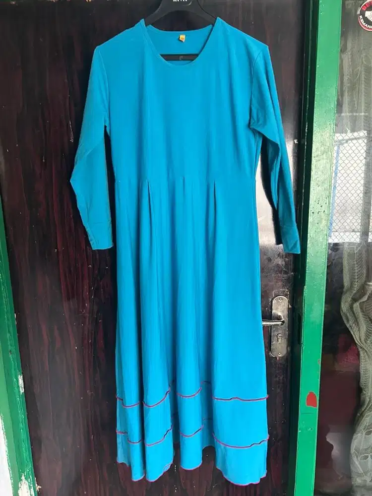 Gamis panjang wanita