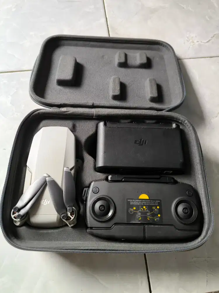Drone dji mini 1 fly more combo