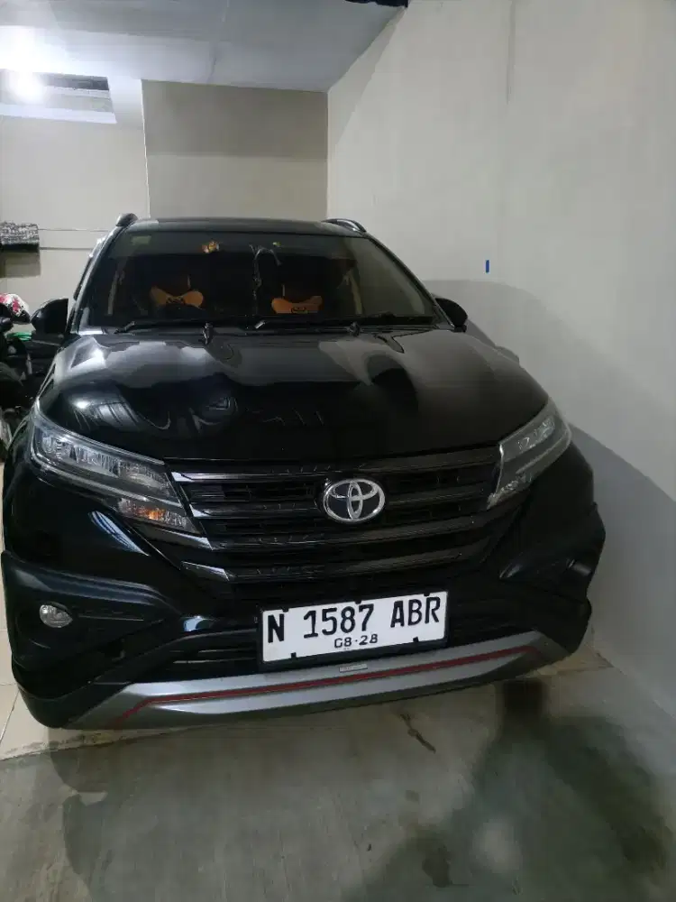 Toyota rush Sportivo 2018 manual