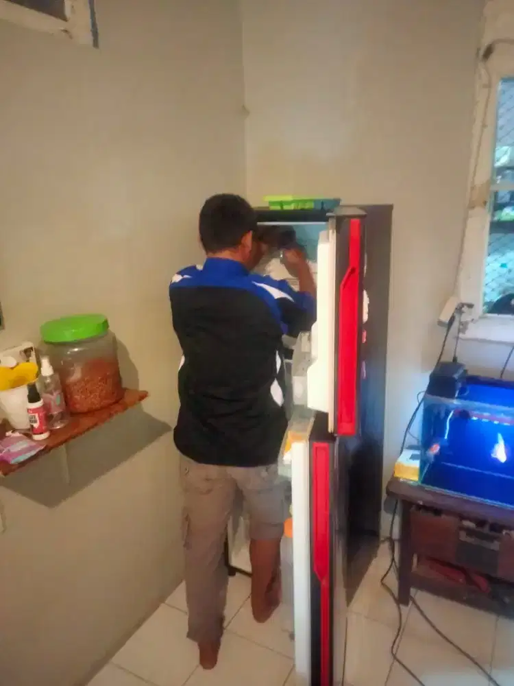 SERVICE DISPENSER MESIN CUCI WATER HEATER KULKAS AC DLL BERGARANSI