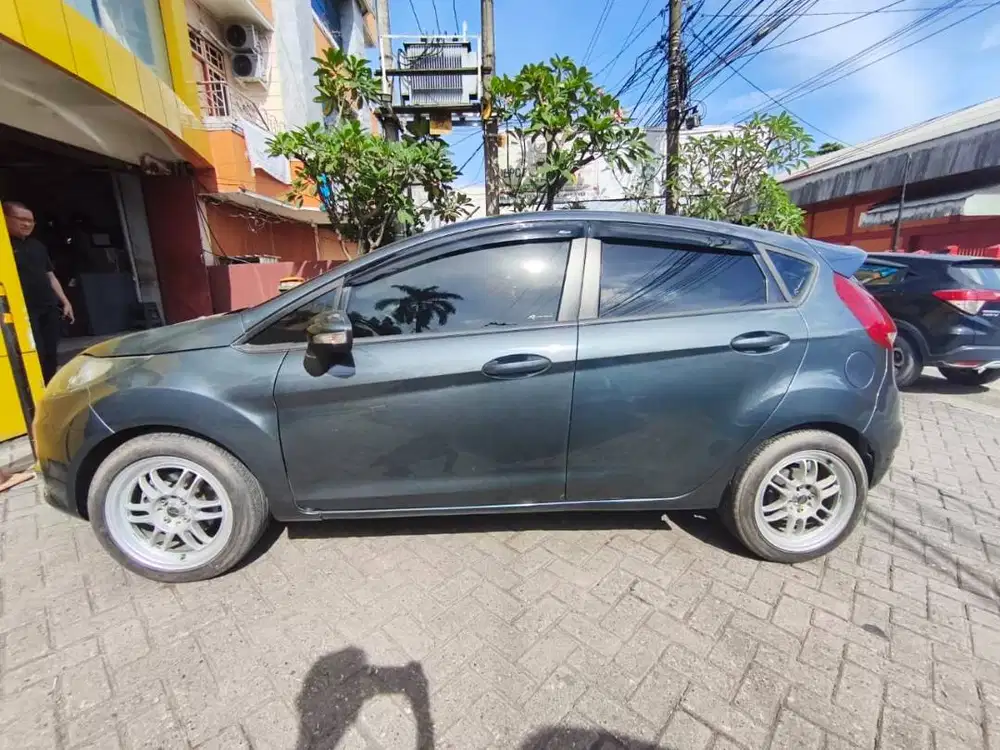 Ford Fiesta 2011 Bensin