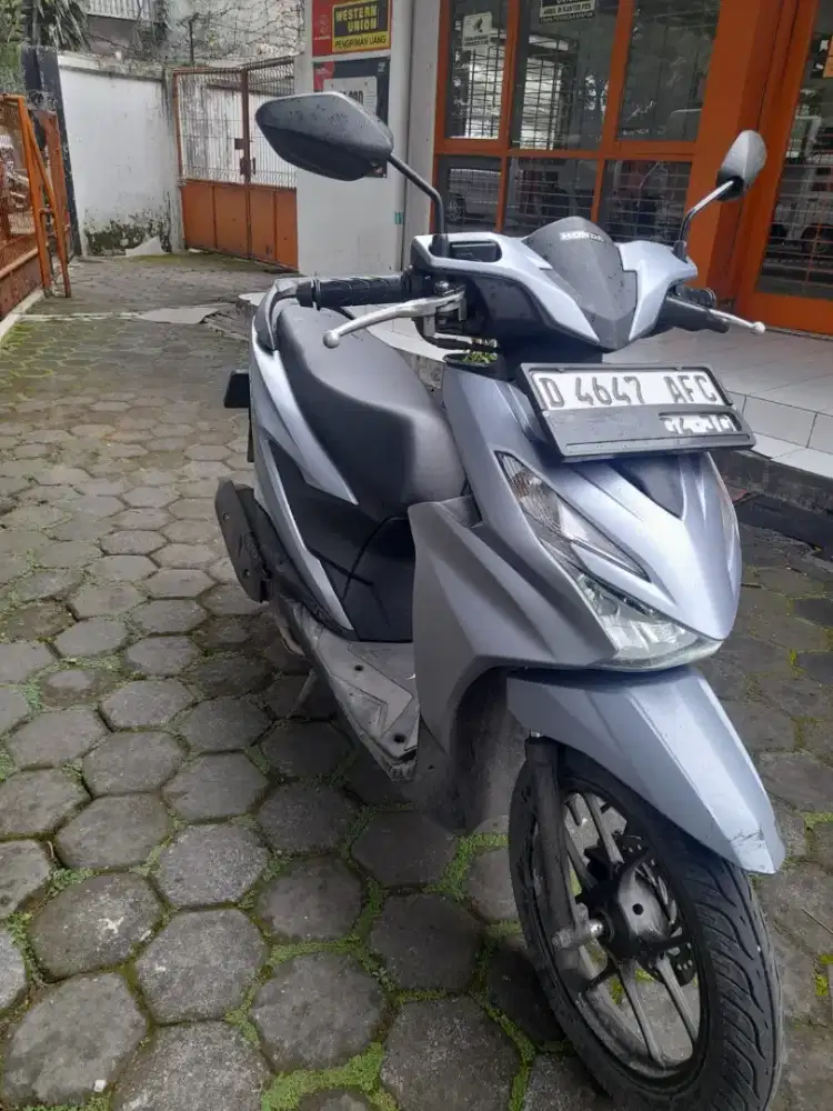 Honda beat dekuxe 2025