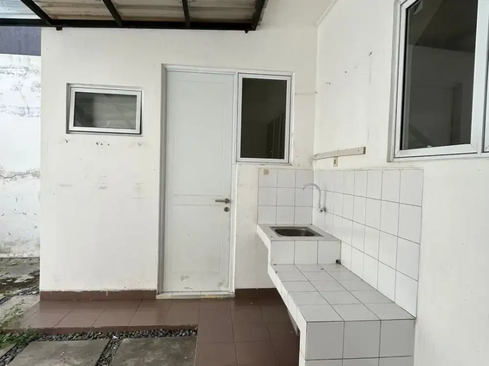 Disewakan Rumah 2 Lantai di Cluster Lasaine Jakarta Garden City Cakung Jakarta Timur
