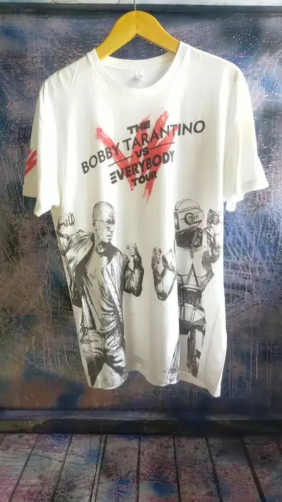 T-shirt kaos putih torino