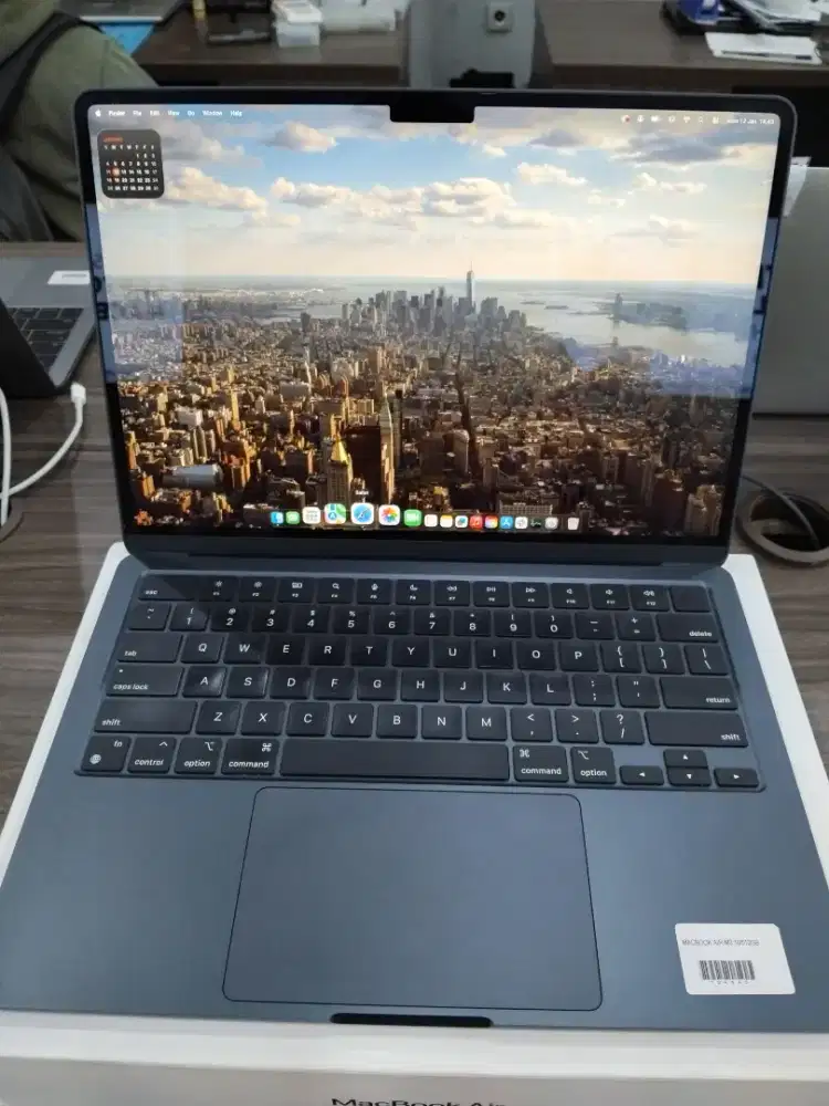 MacBook Air M3 2024