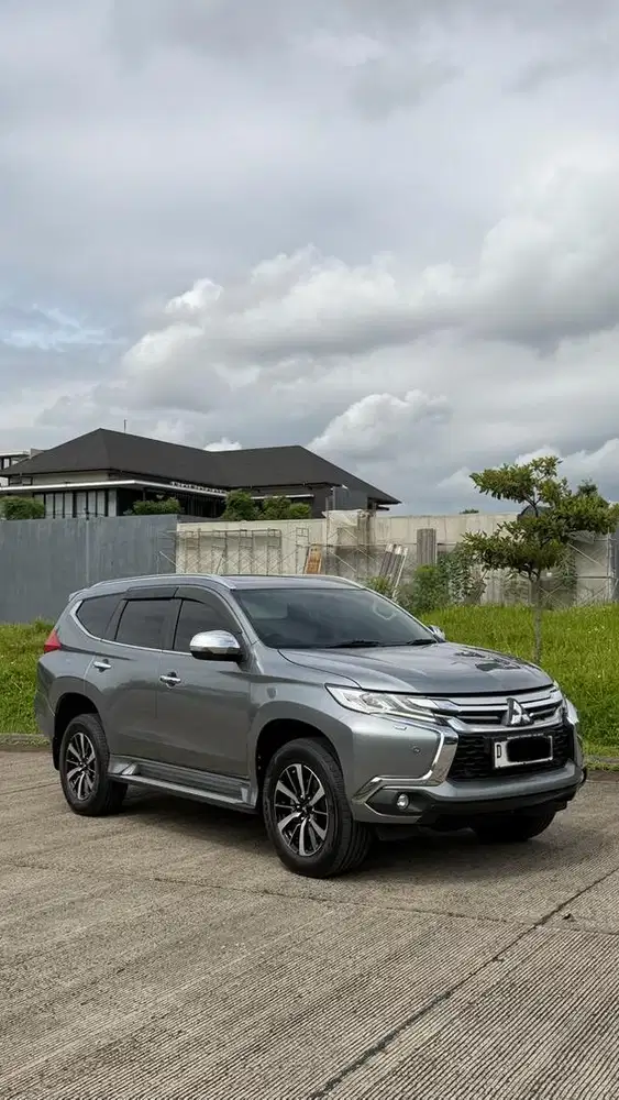Mitsubishi pajero dakar at 2018 abu siap pakai
