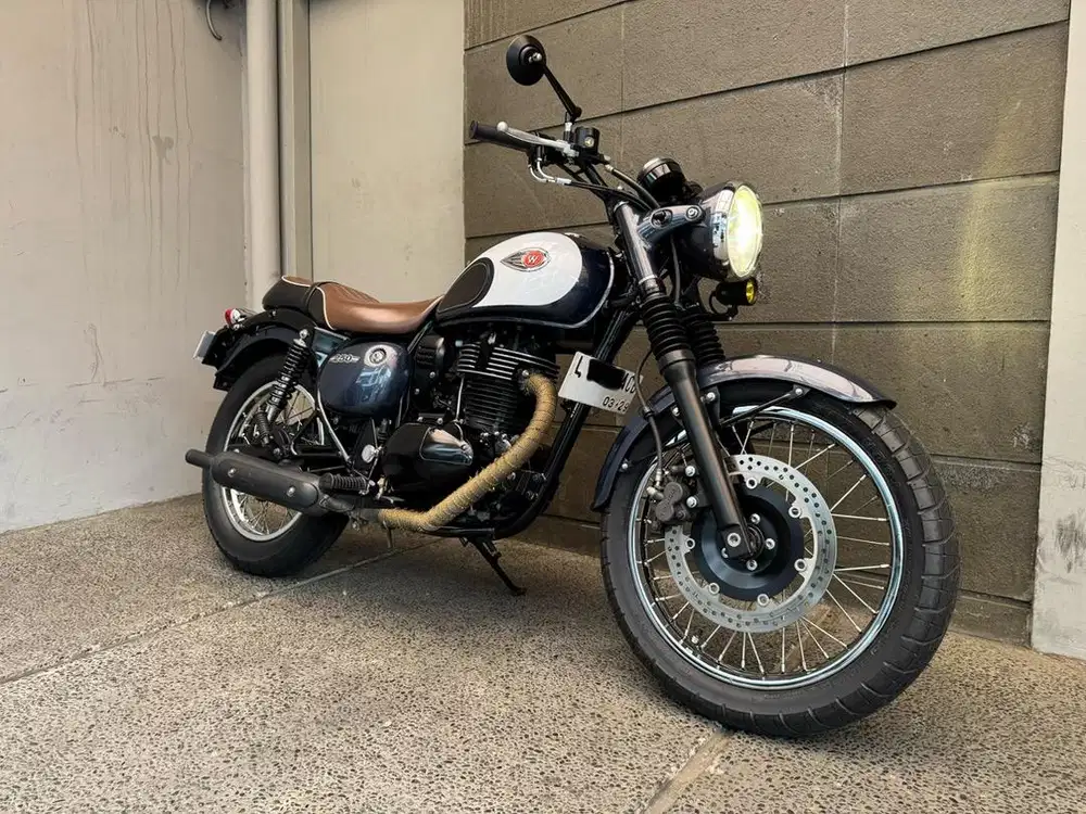 Kawasaki W250 / W 250 / Estrella