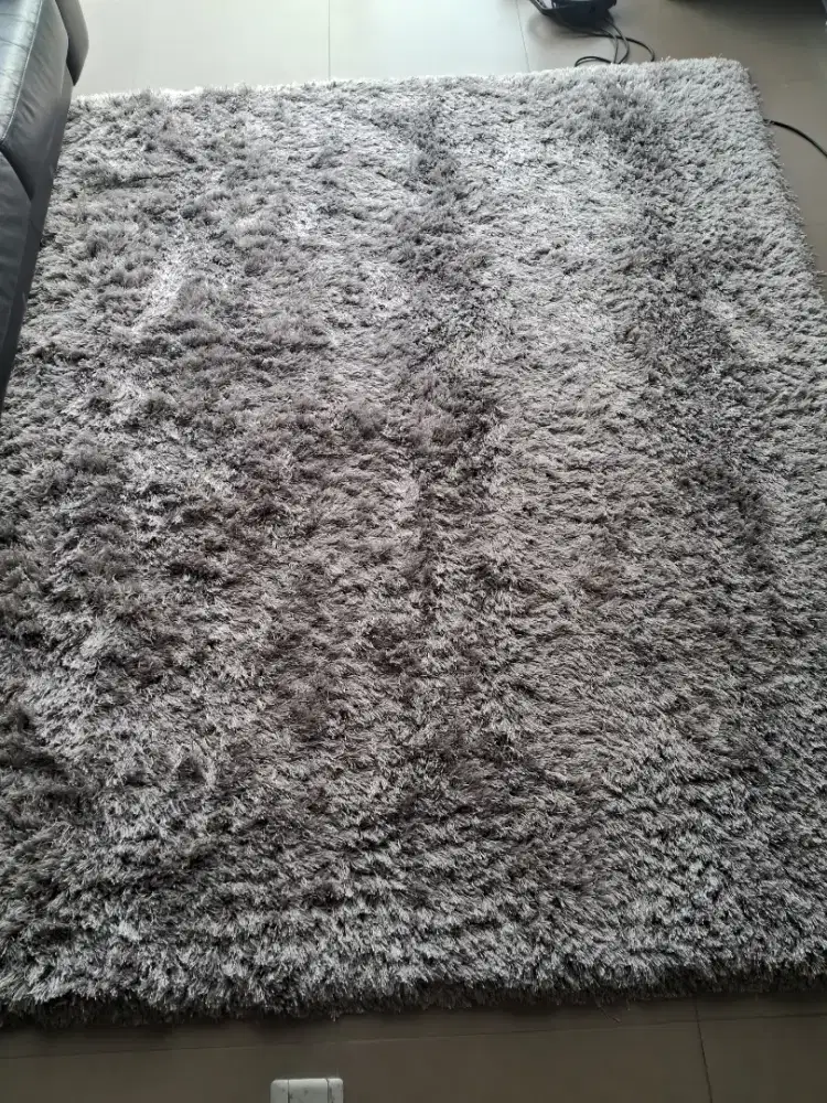 Karpet Bulu Tebal Warna Abu 240x200cm