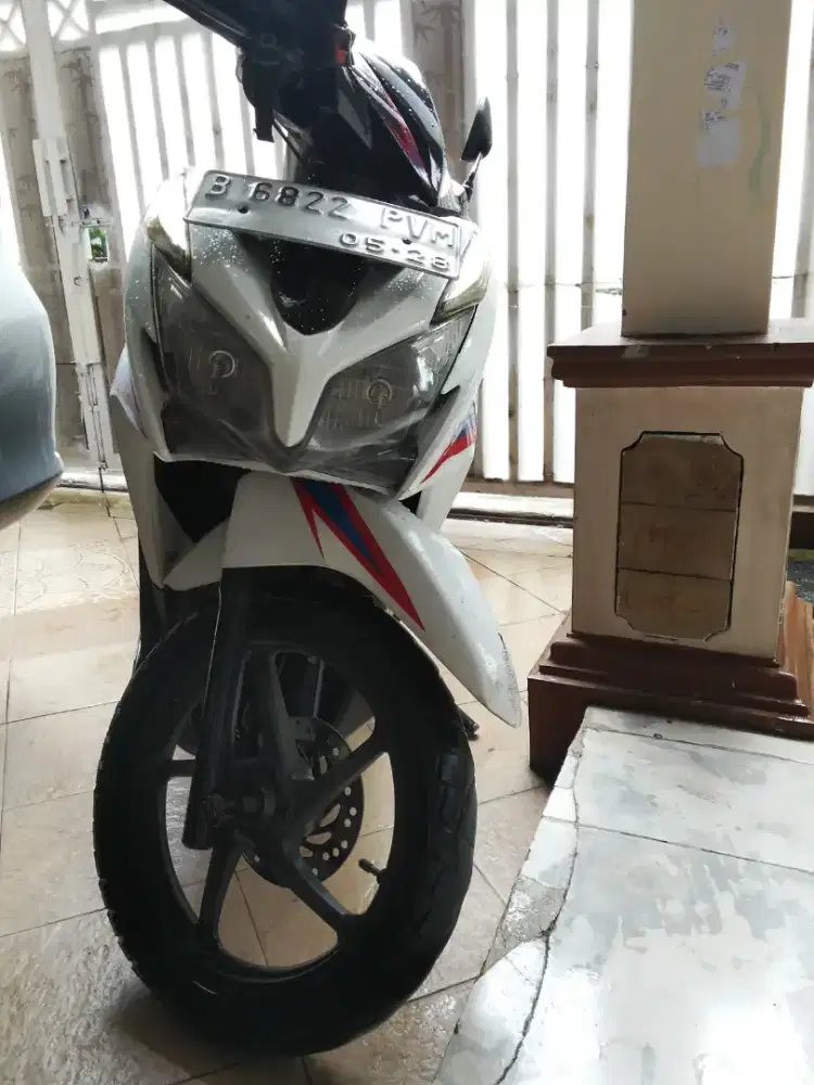 Jual Vario 125 pajak hidup