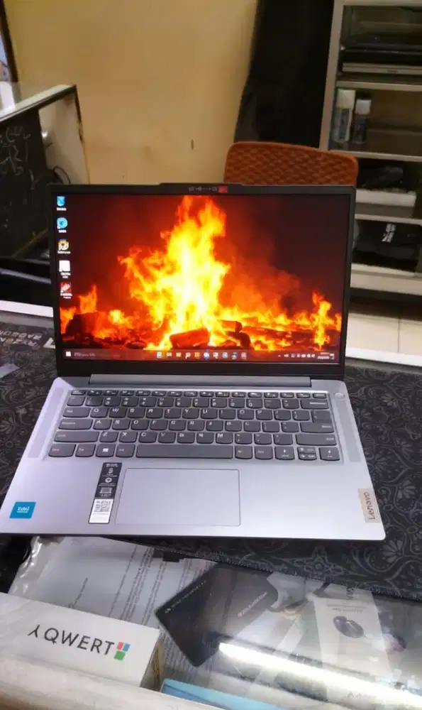 LAPTOP IDEPAD 1141AN8 CELL