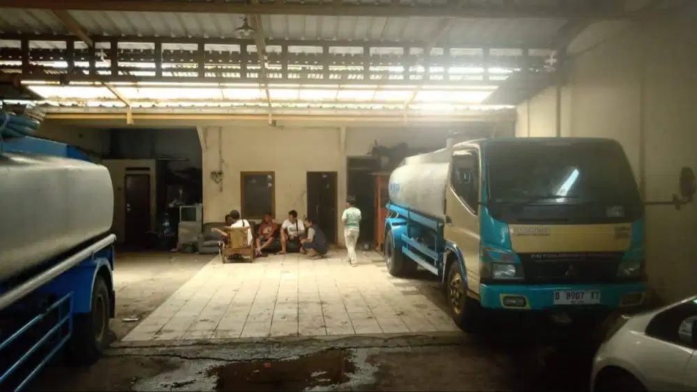 Gudang Siap Pakai di Sayap Taman Kopo Indah Bandung