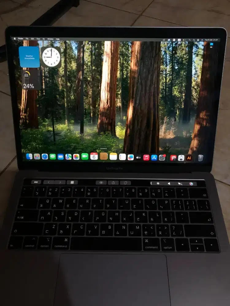 MacBook Pro 13 2019