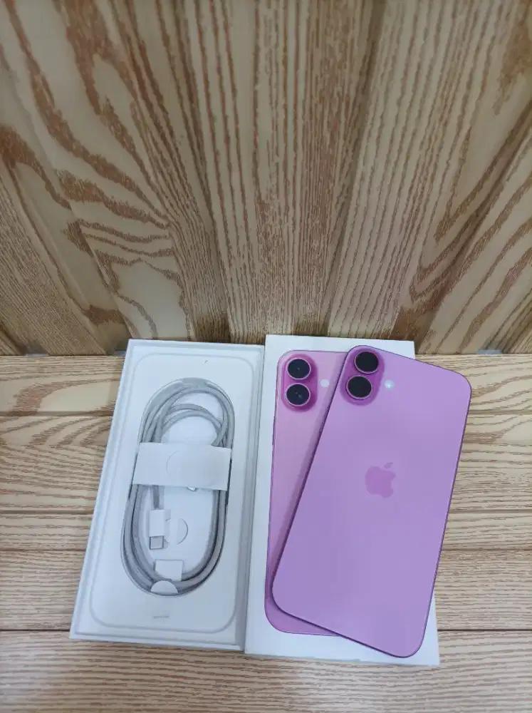 Iphone 16 plus 128. Ibox