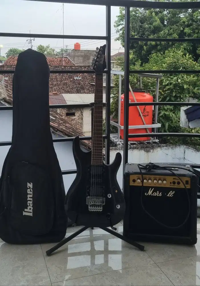 Gitar listrik dan sound