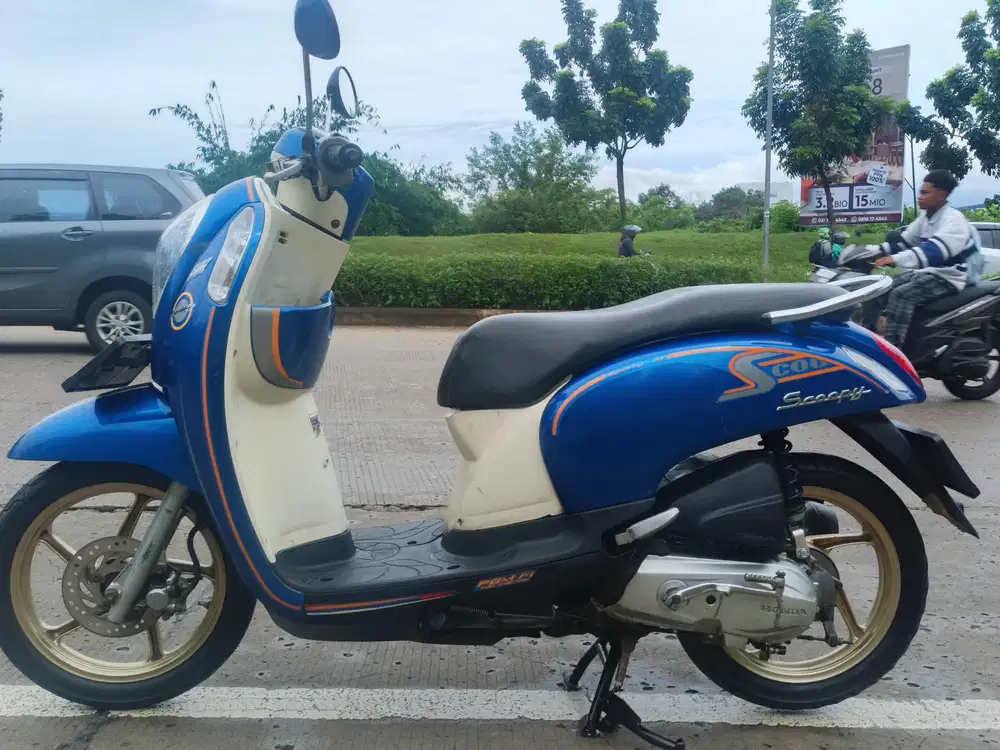 Honda Scoopy stylish FI 2014 pajak hidup stater tokcer halus mulus ors