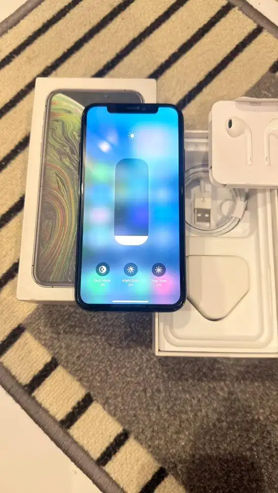 Iphone Xs Grey 256GB Mulus Lengkap Terdaftar