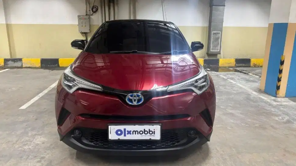DP MURAH Toyota C-HR 1.8 Hybrid-AT 2021 C8URB