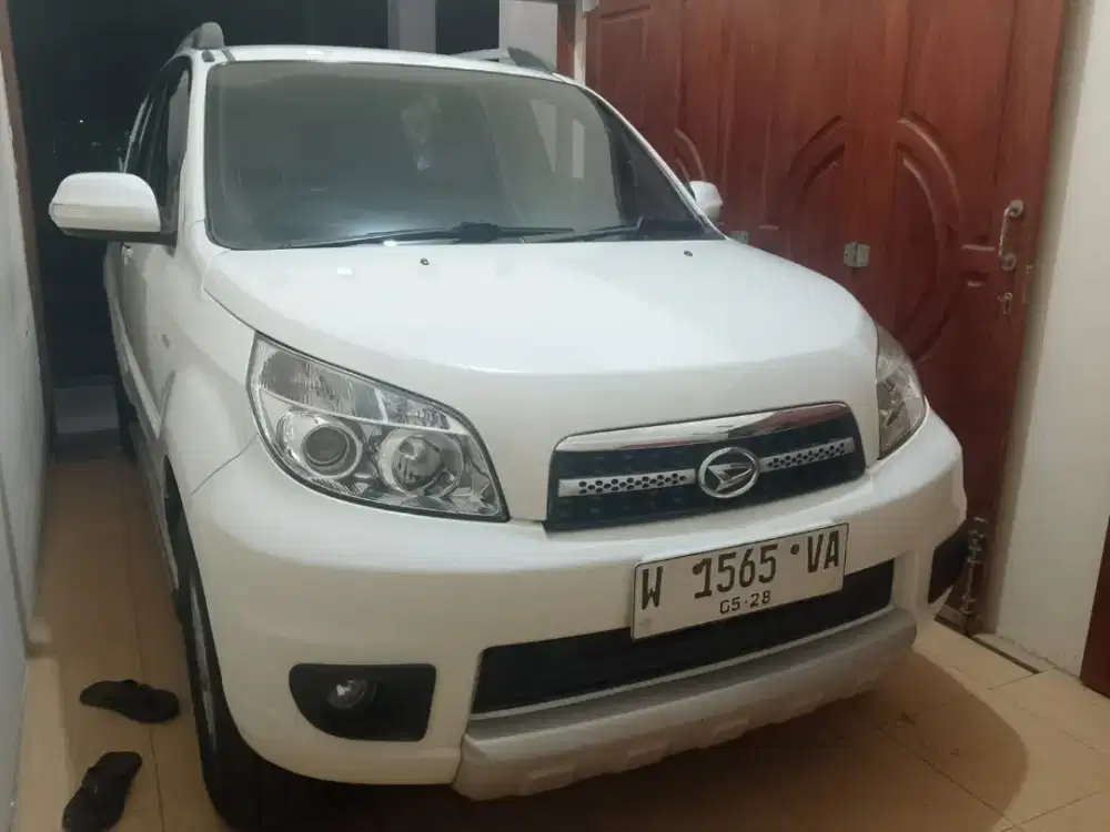 Dijual Mobil Daihatsu TeriOs 2013 MANUAL