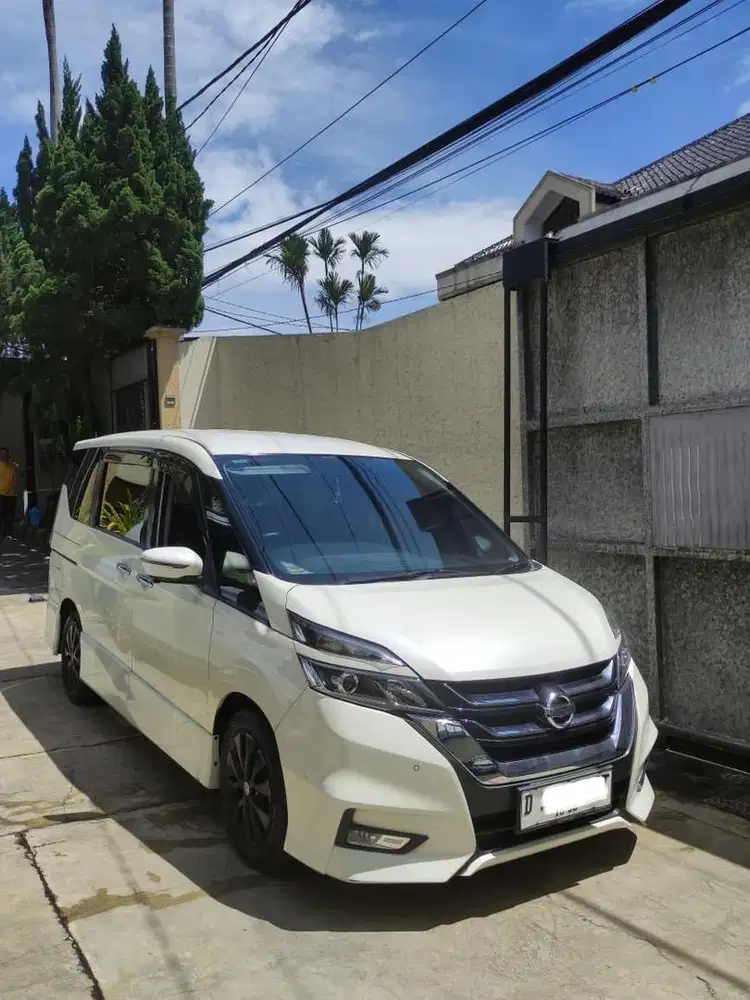 Nissan Serena highway star 2019 putkn  98rb