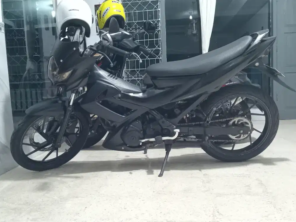 Jual satria 2011. Komplit off, Mesin halus. Standart