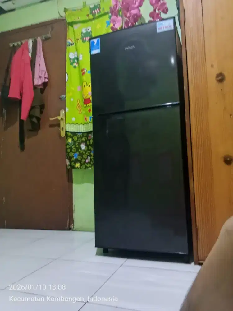 KULKAS AQUA 2 PINTU BISA NEGO