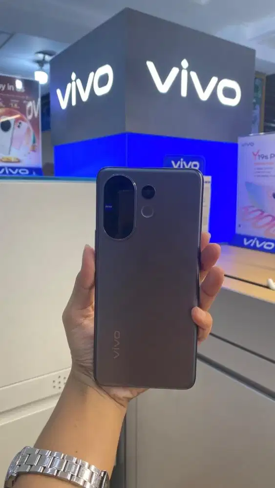Vivo V60 5G Series 8/258