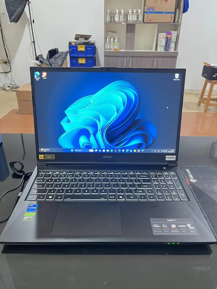 Dijual Acer Aspire 7 Pro A715-59G – Intel Core i7-14620H