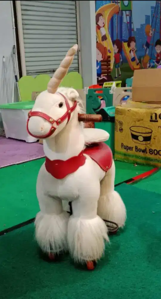 Kuda kudaan gowes genjot anak uk S