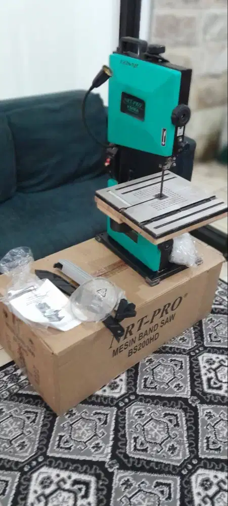 NRT PRO BS200HD Mesin Gergaji Bandsaw Kayu 8 Inch 350W