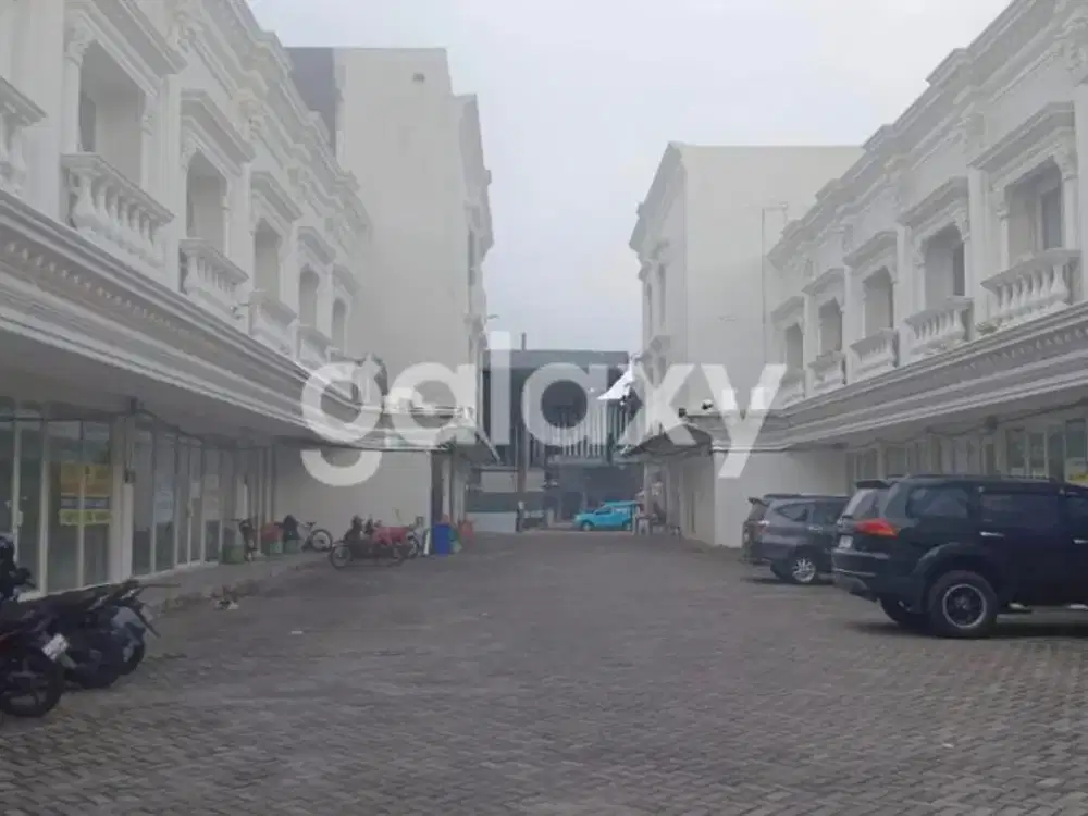 Ruko baru gress Royal Palace Dekat Pasar Larangan - Sidoarjo