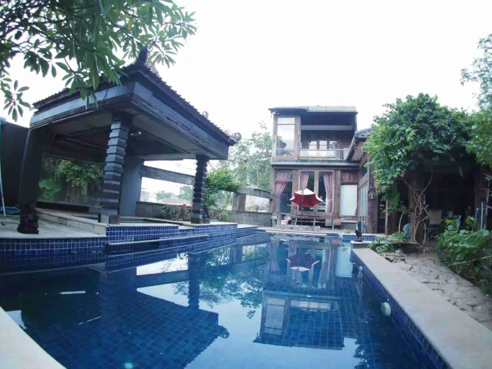 Di Jual Cepat Rumah Resort Eksklusif Pinggir Jalan Margasatwa Cilandak Cocok Usaha Cafe atau Hunian Mewah