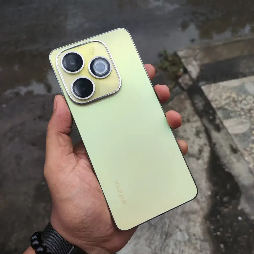 Infinix Hot 40i, 8/256Gb Fullset, bisa TT