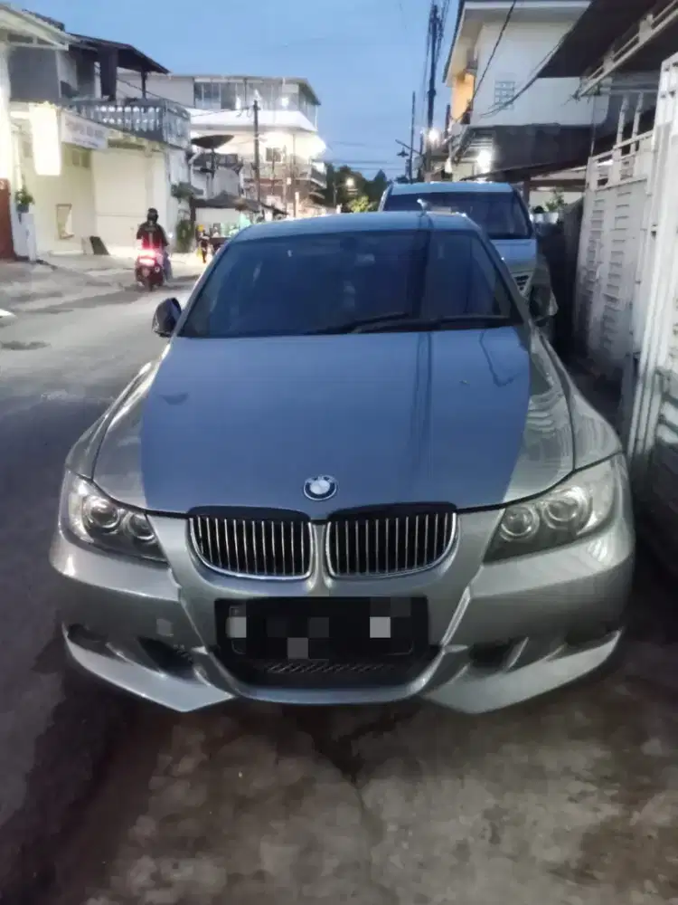 BMW E90 325i 2006 Bensin AT