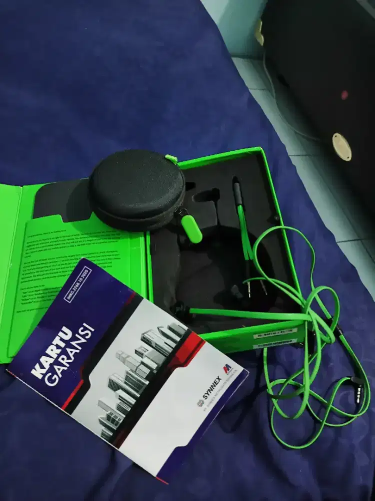 Headset Gaming Razer Hammerhead Pro v2 ( Istimewa