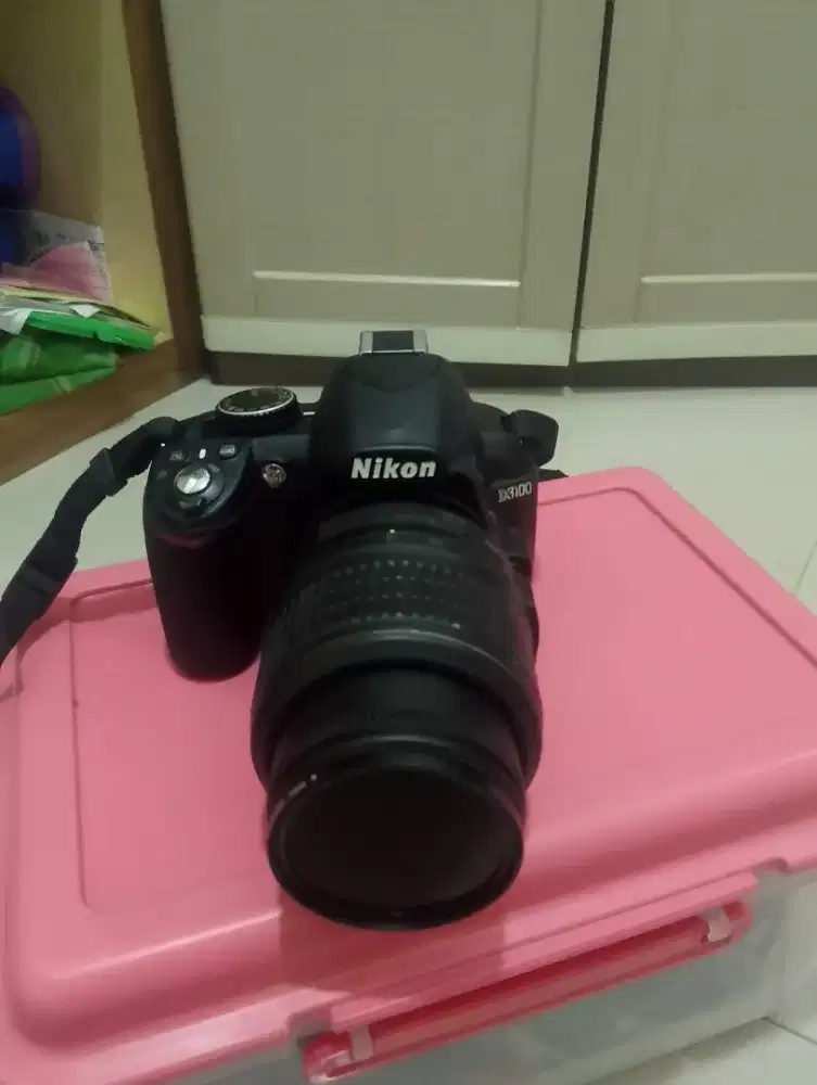 Dijual kamera DSLR Nikon d3100
