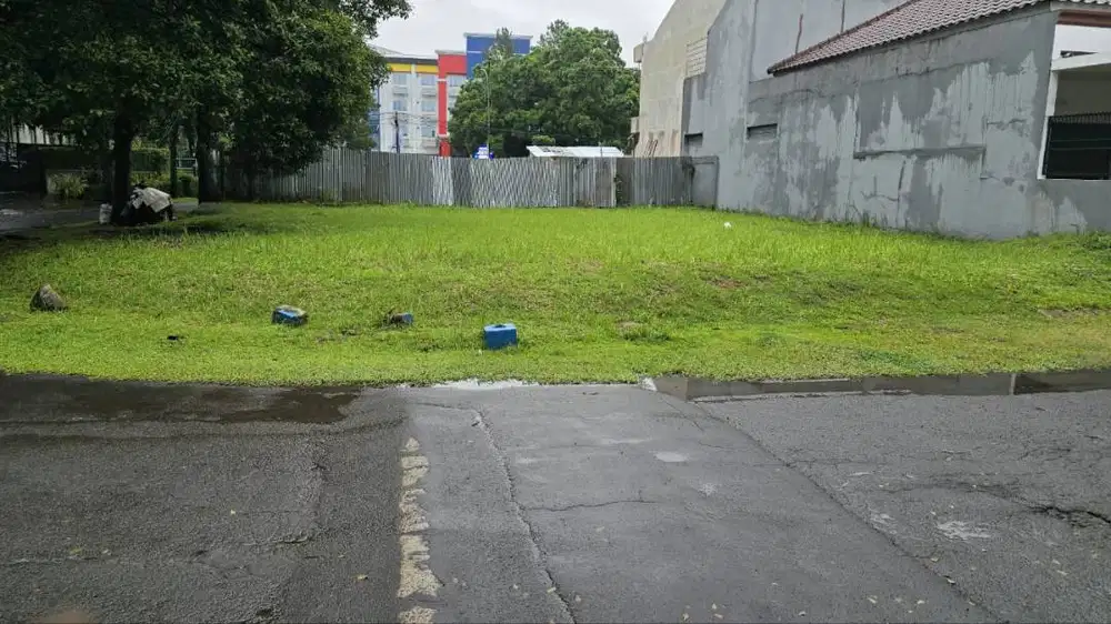 Dijual Kavling Hoek Kencana Loka BSD Hadap Utara-Timur